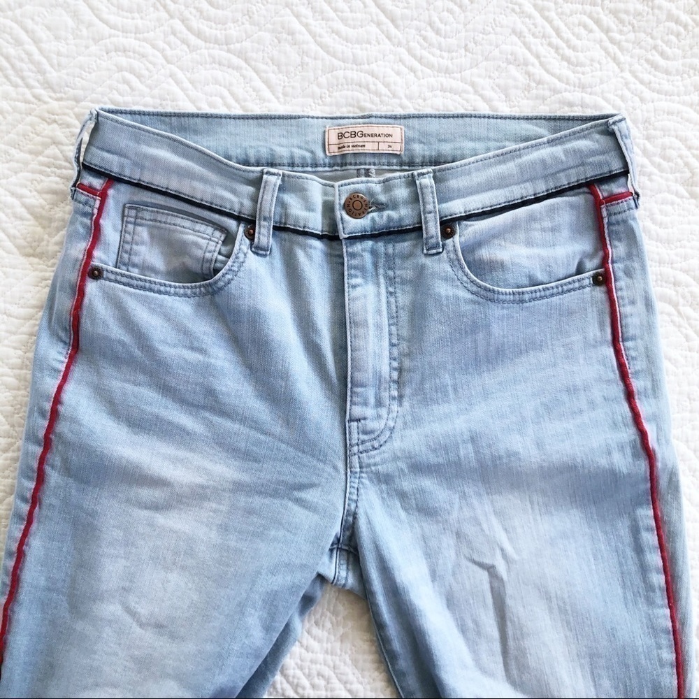 BCBGeneration Red Piped Skinny Stretch Blue Jeans - Picture 4 of 8
